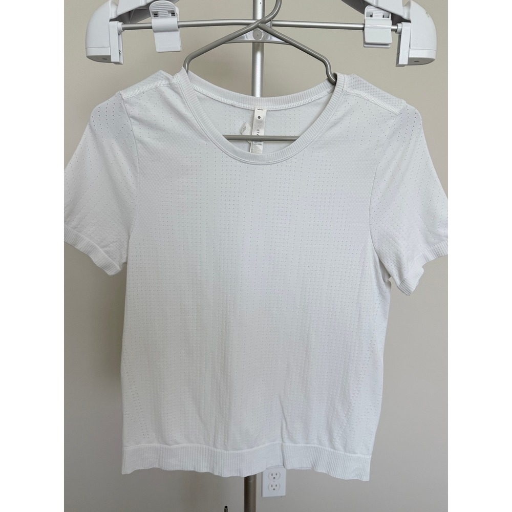 Lululemon Swiftly Tech Short Sleeve 2.0 Women Size 2 White Mesh Athletic T-Shirt